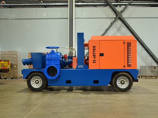 柴油機(jī)移動(dòng)排水泵車(chē)